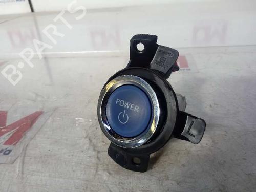 other-toyota-c-hr-_x1_-18-hybrid-zyx10_-zyx11_-zyx10r-zyx11r-2016-16580260 main image