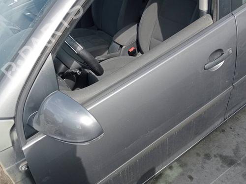 Used Left front door VW GOLF V (1K1) 1.6 (102 hp) 13451716