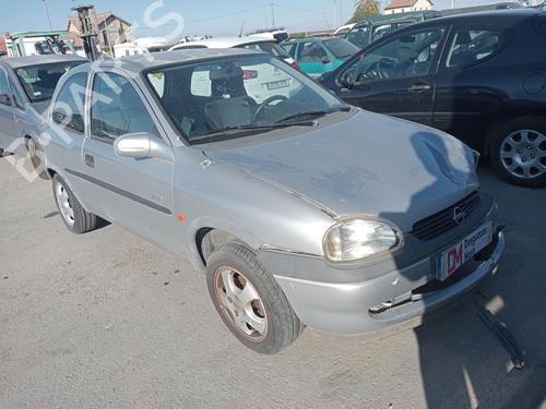 Brugte OPEL CORSA B (S93) 1.2 i 16V (F08, F68, M68) (65 hp) 4469259
