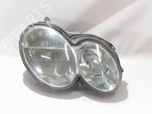 Used Right headlight Right headlight MERCEDES-BENZ CLK Convertible (A209) CLK 200 Kompressor (209.442) (163 hp) 34240438 34240438