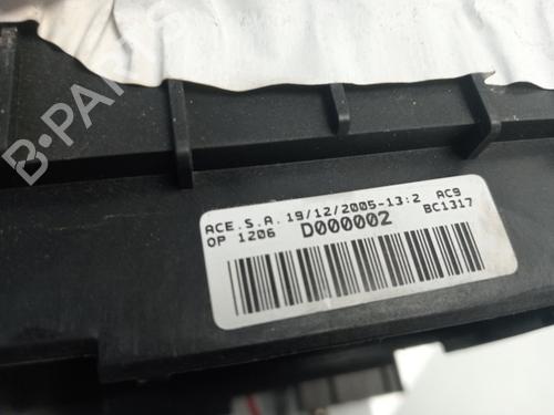 Fuse box SEAT LEON (1P1) 1.9 TDI | BP17702680E1 