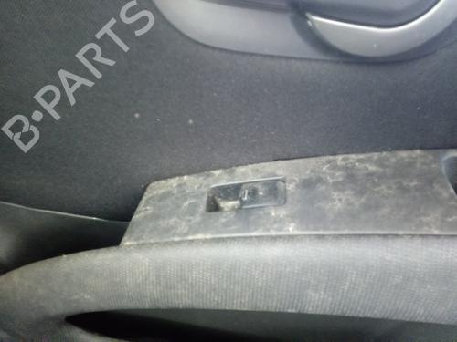 Used Right front window switch NISSAN MICRA III (K12) [2002-2011]  30373154