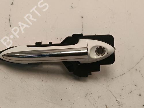 Used Front left exterior door handle HYUNDAI ix20 (JC) [2010-2019]  31931343