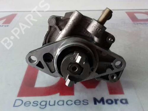 Used Vacuum pump FIAT GRANDE PUNTO (199_) 1.3 D Multijet (75 hp) 16984770