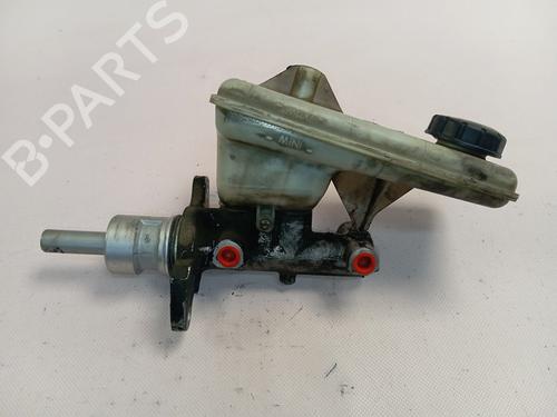 Used Brake master cylinder NISSAN PRIMASTAR Van (X83) 1.9 dCi 100 (100 hp) 28974993