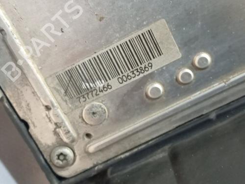 Right headlight NISSAN PRIMERA Hatchback (P11) 2.0 16V | BP22611778C29 