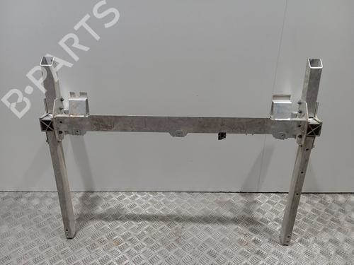 Crossmember MERCEDES-BENZ GLA-CLASS (X156) GLA 200 CDI / d (156.908) A2466200019 |