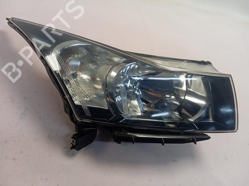 Used Right headlight CHEVROLET CRUZE (J300) [2009-2025]  29078990
