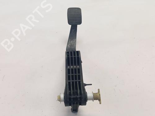 Used Clutch pedal FIAT DUCATO Van (250_) 130 Multijet 2,3 D (131 hp) 32471657