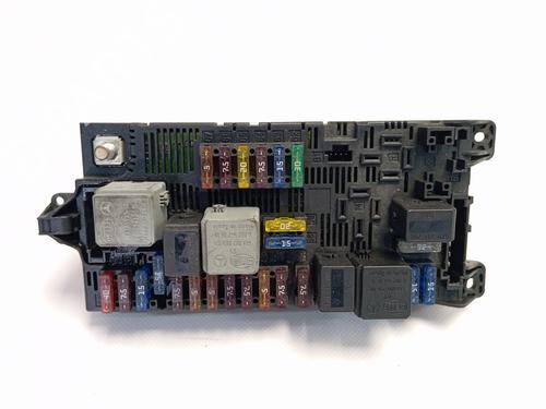 Zekeringkast MERCEDES-BENZ E-CLASS (W211) E 320 CDI (211.026) (204 hp) 22747803