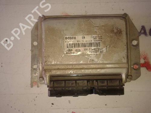 Used Engine control unit (ECU) KIA CARENS II MPV (FJ) 2.0 CRDi (113 hp) 16920262