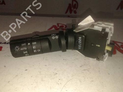 Used Headlight switch NISSAN QASHQAI / QASHQAI +2 I (J10, NJ10, JJ10E) 1.6 (114 hp) 12634279