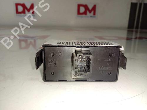 Warning switch RENAULT SCÉNIC III (JZ0/1_) | BP12839056I22