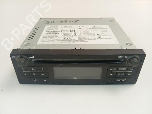 Bilradio Bilradio RENAULT KANGOO / GRAND KANGOO II (KW0/1_) [2008-2026] 37270386 37270386