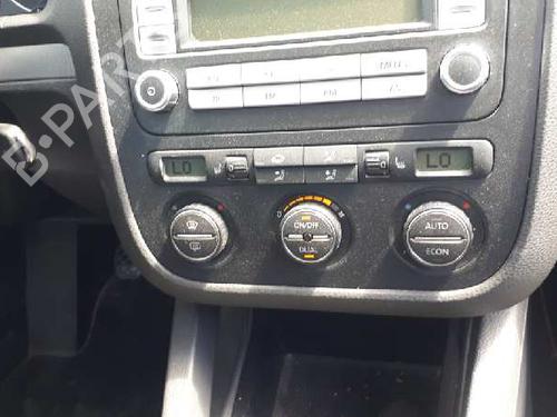 Used Climate control VW GOLF V (1K1) 1.9 TDI (90 hp) 12660726