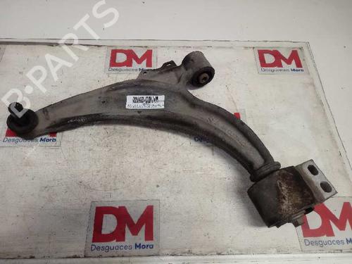 Used Left front suspension arm CHEVROLET CRUZE Hatchback (J305) 2.0 CDI (163 hp) 16635011