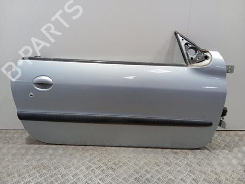 Used Right front door PEUGEOT 206 CC (2D) 1.6 16V (2DNFUF, 2DNFUR) (109 hp) 27636348