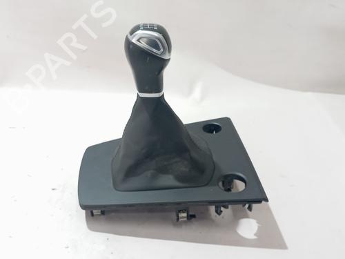 Used Shift knob AUDI A3 Sportback (8YA, 8YF) 35 TDI (150 hp) 31882381