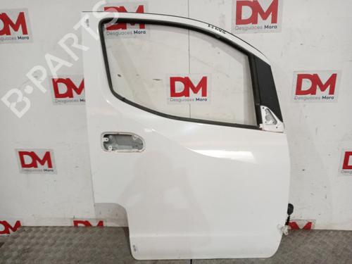 Used Right front door Right front door NISSAN NV200 / EVALIA Bus 1.5 dCi 85 (M20, M20M, M20K, M20KK) (86 hp) 12673077 12673077
