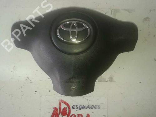 Used Driver airbag TOYOTA YARIS (_P1_) 1.0 (SCP10_, SCP10R) (65 hp) 17728253
