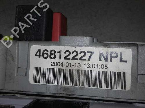 Fuse box FIAT DOBLO Box Body/MPV (223_) 1.9 D (223ZXB1A) | BP16438919E1 