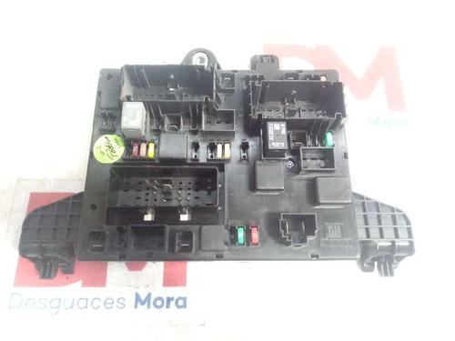 Used Fuse box OPEL ASTRA J (P10) [2009-2016]  12667471