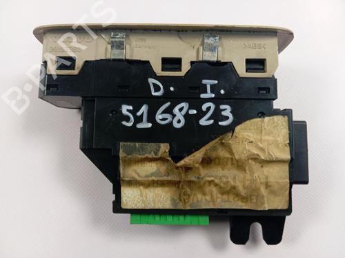 Left front window switch VOLVO S80 I (184) D5 | BP39588365I27 - Image 2