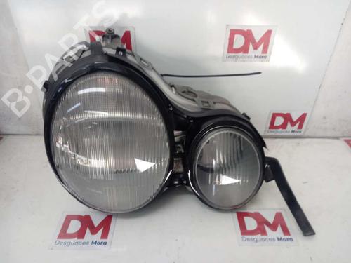 Right headlight MERCEDES-BENZ E-CLASS (W210) E 230 (210.037) | BP29338224C29 