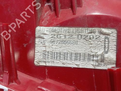 Right taillight PEUGEOT 5008 (0U_, 0E_) 1.6 HDi | BP29586160C35 