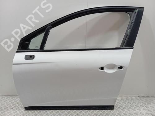 left-front-door-renault-clio-v-b7_-2019-37192945 main image