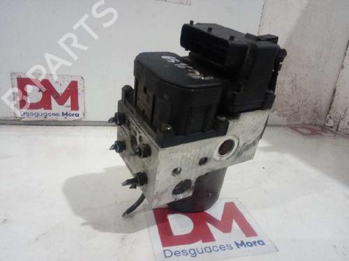 Used ABS pump NISSAN PRIMERA Hatchback (P11) 1.8 16V (114 hp) 12662079