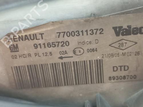 Højre forlygte NISSAN PRIMASTAR Van (X83) | BP30685115C29