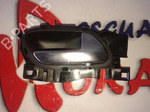 Used Front right interior door handle PEUGEOT 208 I (CA_, CC_) 1.4 HDi (68 hp) 16216502
