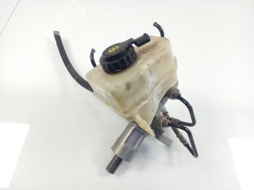 Used Brake master cylinder BMW 3 Coupe (E92) [2005-2013]  18091648