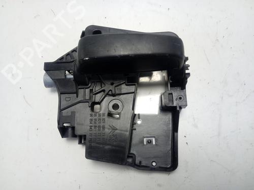 Højre fortil invendig håndtag CITROËN BERLINGO Box Body/MPV (B9) [2008-2025]  15352667