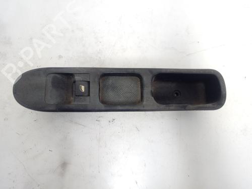 Used Right front window switch PEUGEOT 307 (3A/C) [2000-2012]  30371192