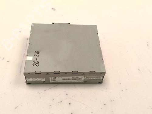 Used Radio AUDI Q3 (8UB, 8UG) [2011-2020]  31955920