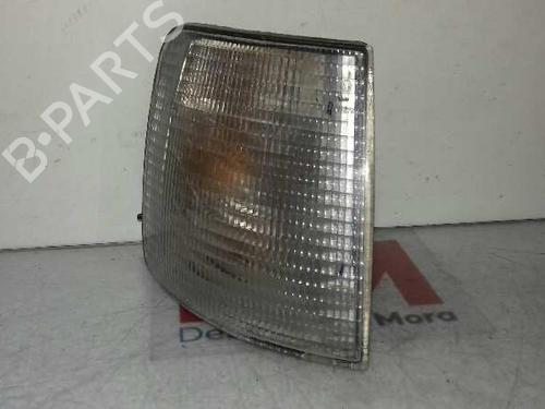Used Right front indicator VW PASSAT B3/B4 (3A2, 35I) [1988-1997]  30370461