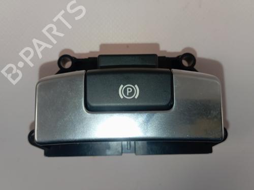 Used Hand brake Hand brake LAND ROVER RANGE ROVER VELAR (L560) 3.0 D300 SDV6 4x4 (300 hp) 40195551 40195551