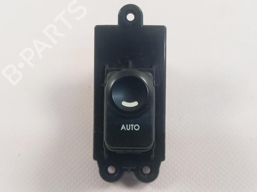 Used Right rear window switch Right rear window switch HYUNDAI i30 (FD) 1.6 CRDi (116 hp) 34734506 34734506