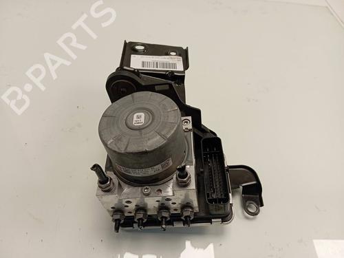 Used ABS pump AUDI A3 Sportback (8VA, 8VF) 35 TDI (150 hp) 22772468
