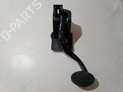 Used Break pedal Break pedal MINI MINI Convertible (F67) Cooper C (163 hp) 40199111 40199111