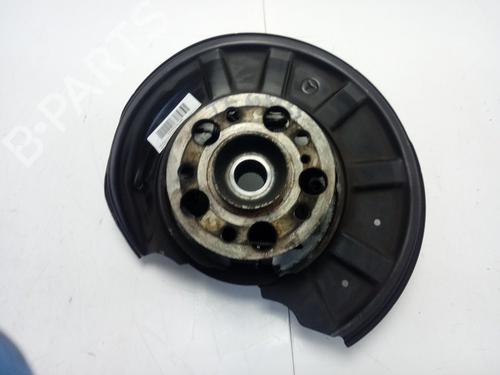 Venstre hjullejehus spindel MERCEDES-BENZ E-CLASS (W212) E 350 BlueTEC (212.026) (258 hp) 16574823