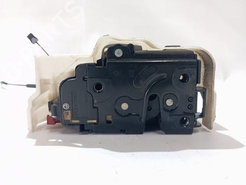 Used Front right lock VW TOURAN (1T1, 1T2) [2003-2011]  30375093