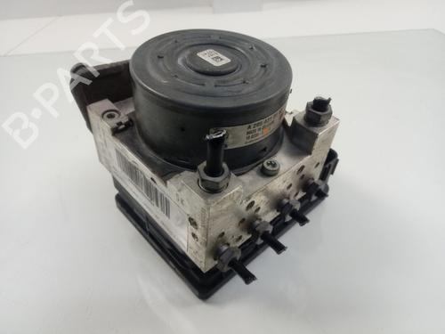 Used ABS pump MERCEDES-BENZ C-CLASS (W205) C 220 BlueTEC / d (205.002, 205.004) (170 hp) 18020458