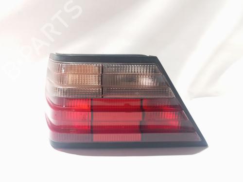 Used Left taillight Left taillight MERCEDES-BENZ 124 Saloon (W124) 200 D (124.120) (75 hp) 40105217 40105217