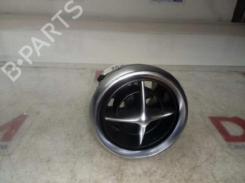Used Air vent MERCEDES-BENZ SLK (R172) 200 (172.448) (184 hp) 16574778