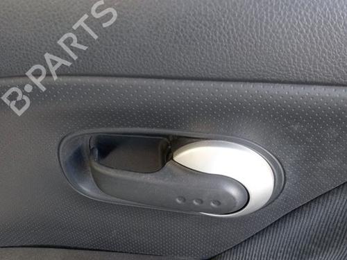 Used Front right interior door handle NISSAN NOTE (E11, NE11) [2005-2013]  30373179