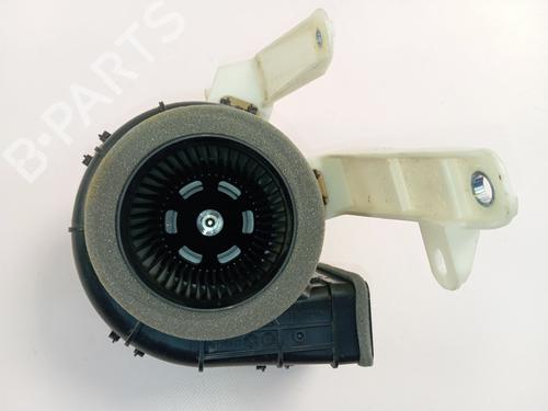 Used Heater blower motor Heater blower motor TOYOTA YARIS (_P21_, _PA1_, _PH1_) 1.5 (MXPA11) (125 hp) 34636481 34636481