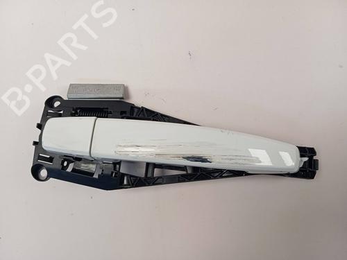 Używane Klamka zewnętrzna drzwi przednich prawych OPEL MOKKA / MOKKA X (J13) [2012-2025]  21055169